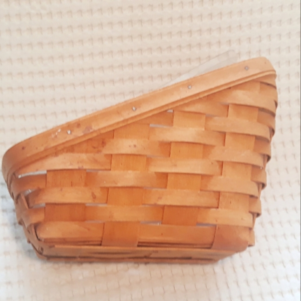 Vintage 1994 Longaberger Slanted Vegetable Basket - Signed Woven Basket - Picture 14 of 15